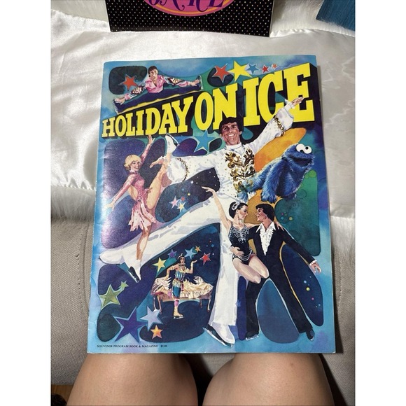 Vintage Holiday On Ice & Walt Disney Great Ice Odyssey Souvenir Program Lot Of 4 - Picture 3 of 5